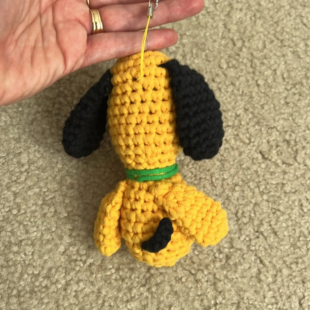 Disney Pluto‎ Keychain Plush Crocheted Stuffed Animal Dog Toy Yellow Black